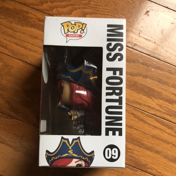 Pop Games Sarah Ryder - Picture 4 of 7